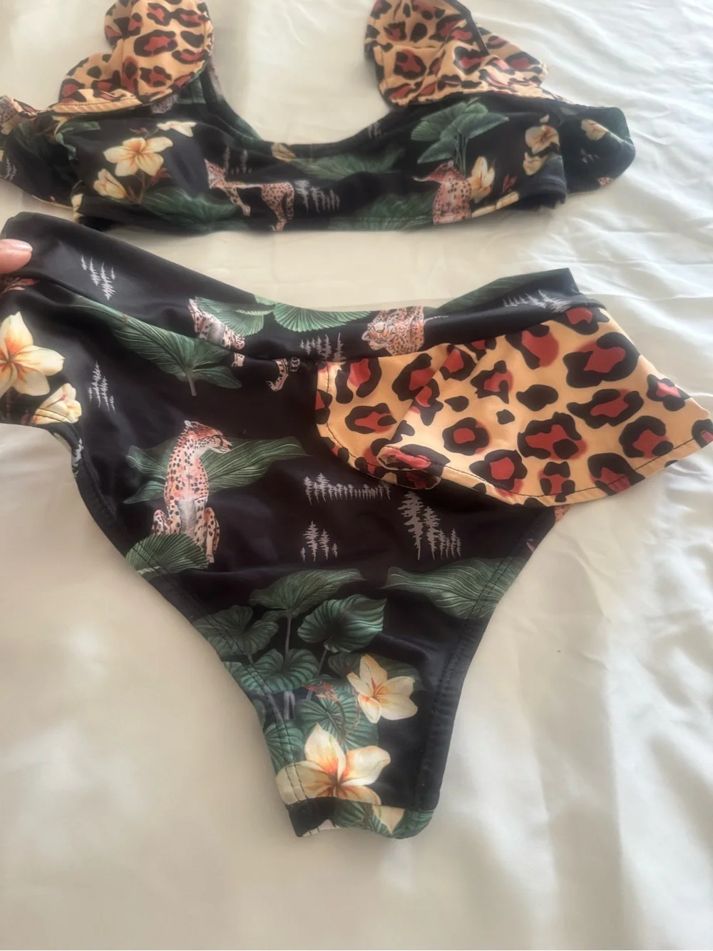 High-Waist Ruffle Leopard Print Swim Shorts - Black & Brown